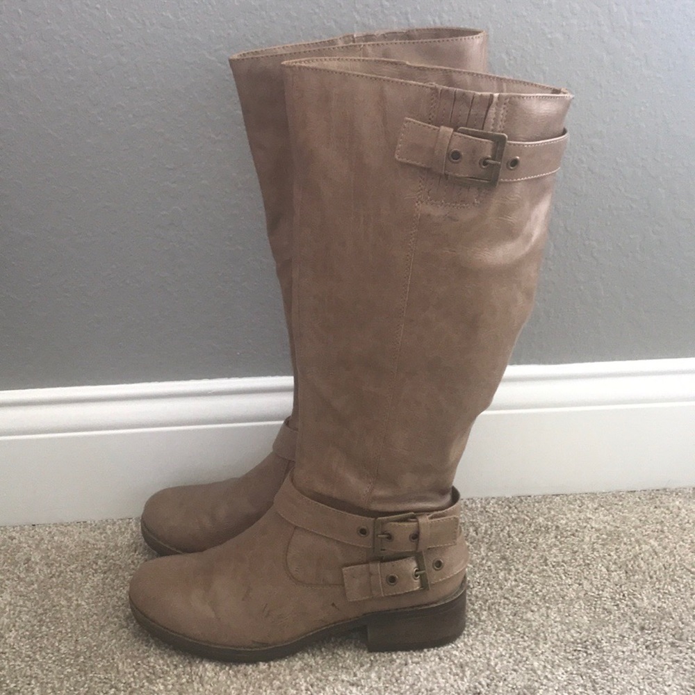 SO brown boots size 9 from Kohl’s, good condition.
